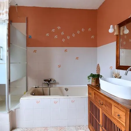 Holiday home Spacieux Et Chaleureux 8p, Route Des Vins
